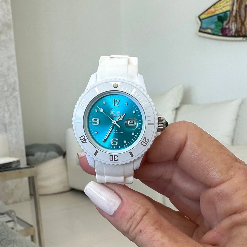 Ice-Watch White and Blue Watch
